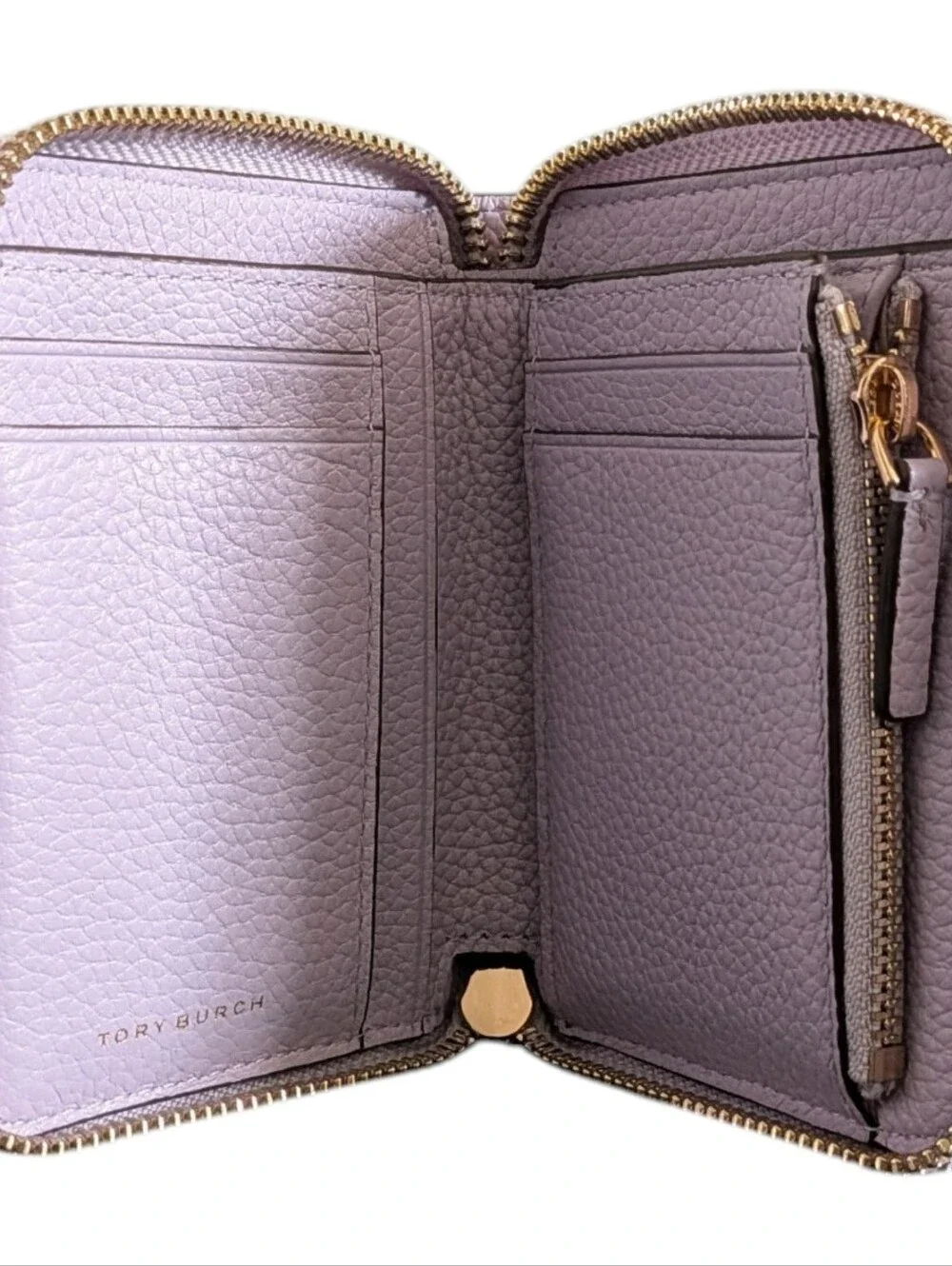 Tory Burch details authentic